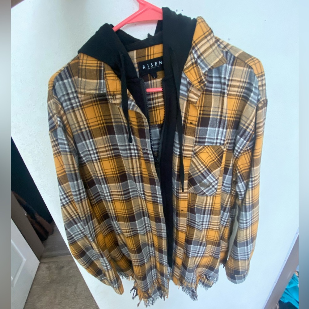 Risen zip up